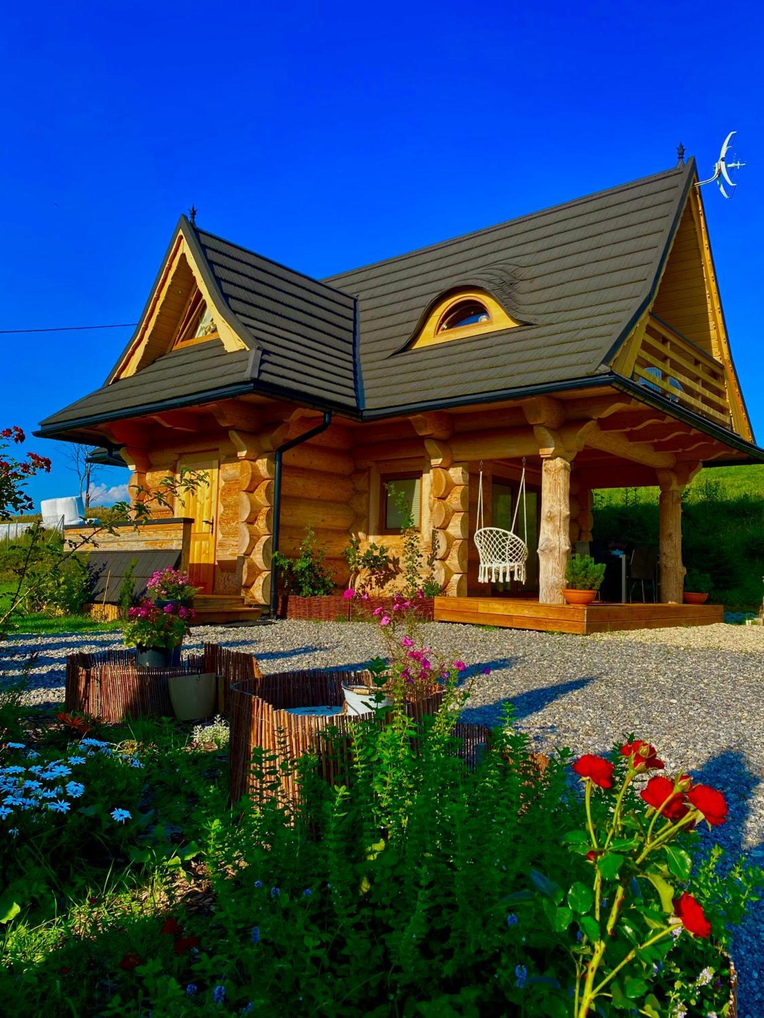 Malowany Domek W Gorach Ciche  Exterior foto